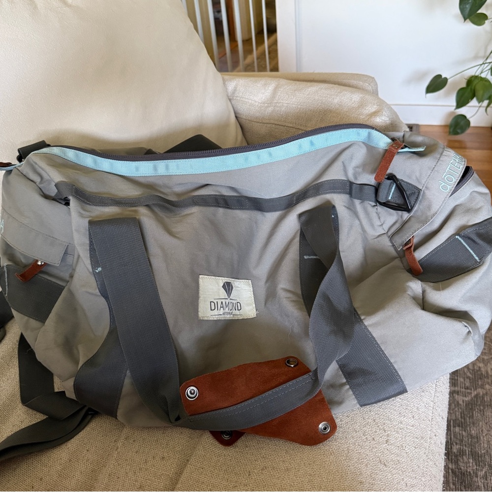 DoTERRA Duffle Bag